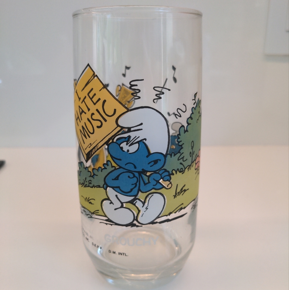 Smurfs I hate music glass